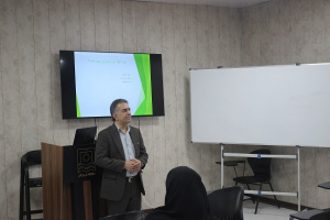 برگزاری کارگاه نحوه استفاده از هوش مصنوعی در آموزش در اولین روز نمایشگاه هفته پژوهش