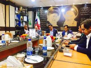 دانشگاه علمی کاربردی متناسب با نیاز جامعه نیرو تربیت می کند