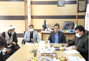 محمودصباحی زاده، سرپرست دانشگاه جامع علمی کاربردی استان هرمزگان،رصد و پیگیری کارنامه تحصیلی دانشجویان از اولویتهای این دانشگاه می باشد.