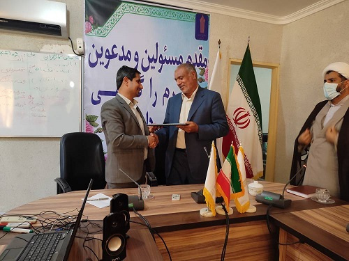 برگزاری نشست بازخوانی ابعاد مکتب شهید حاج قاسم سلیمانی در استان هرمزگان